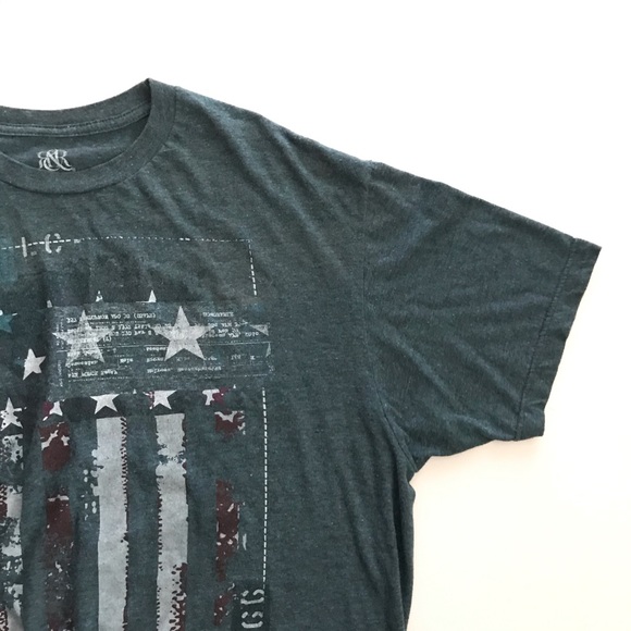 Rock & Republic Other - ROCK & REPUBLIC Men’s Grey Flag Short Sleeve Top
